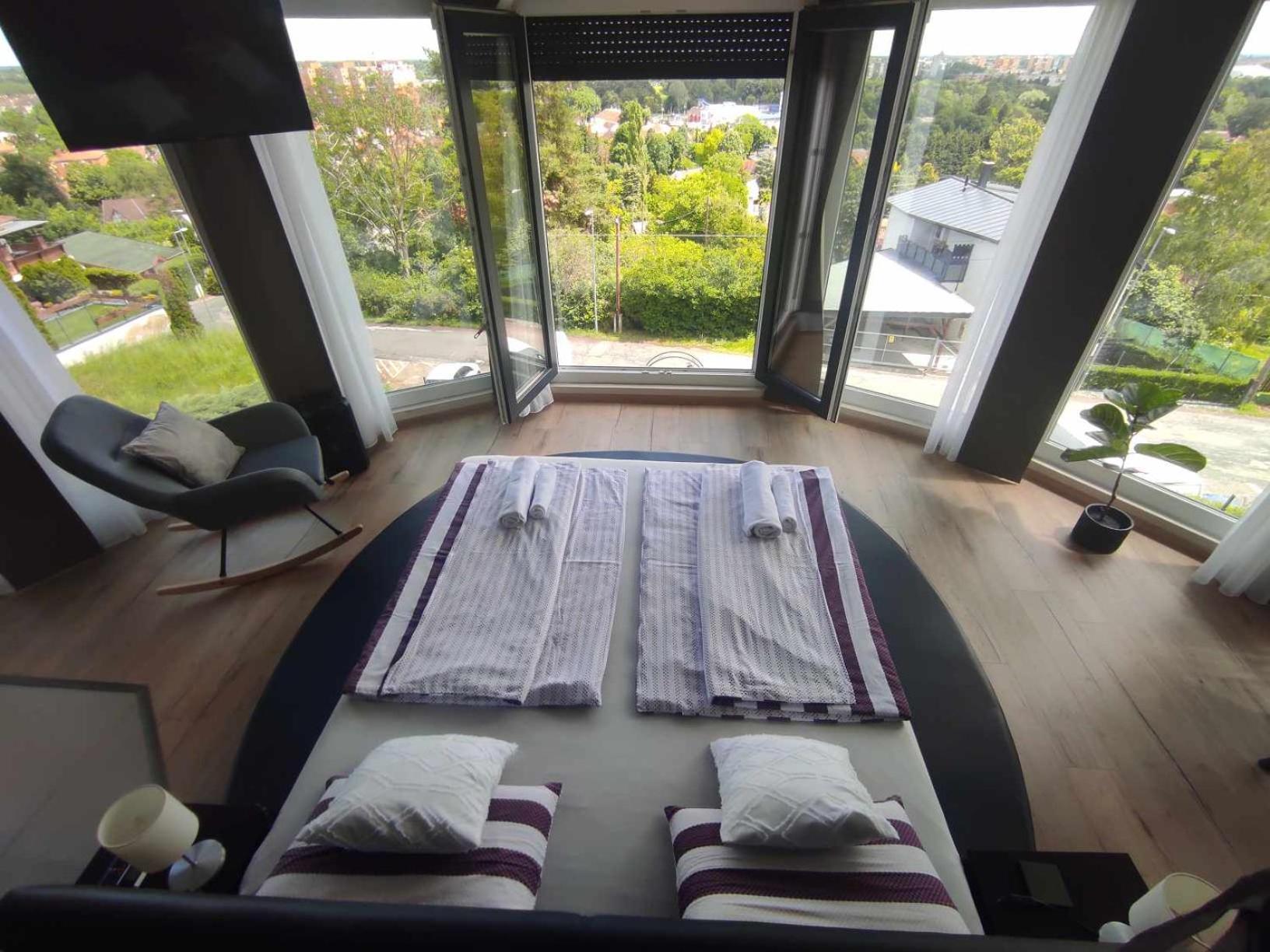 West Panorama Penthouse - Apartment With A Fantastic View Of The City Szombathely Dış mekan fotoğraf